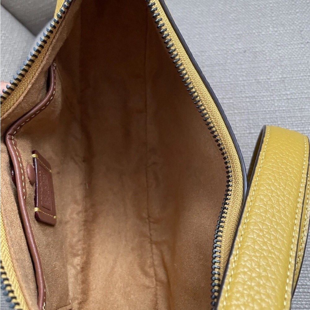 Coach Luna Shoulder Bag in colour flax/pewter New withTags - Picture 13 of 16